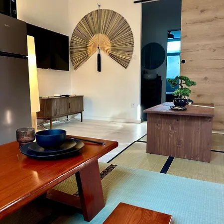 Sakura - Jacuzzi And Cinema * Saint-Quentin (Aisne)