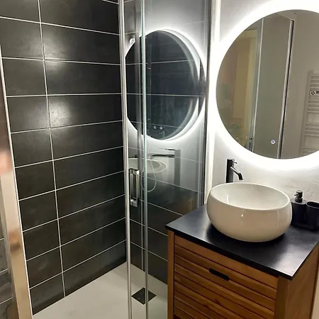 Sakura - Jacuzzi And Cinema Apartment Saint-Quentin (Aisne)