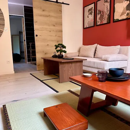 Sakura - Jacuzzi And Cinema Appartement *